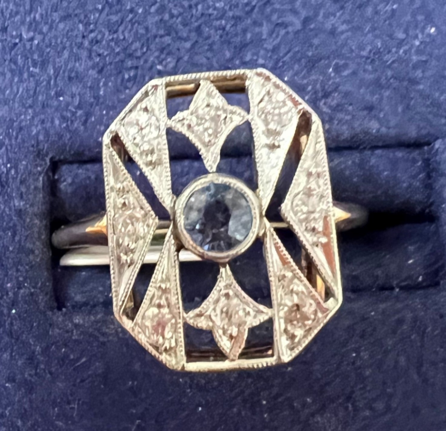Ring