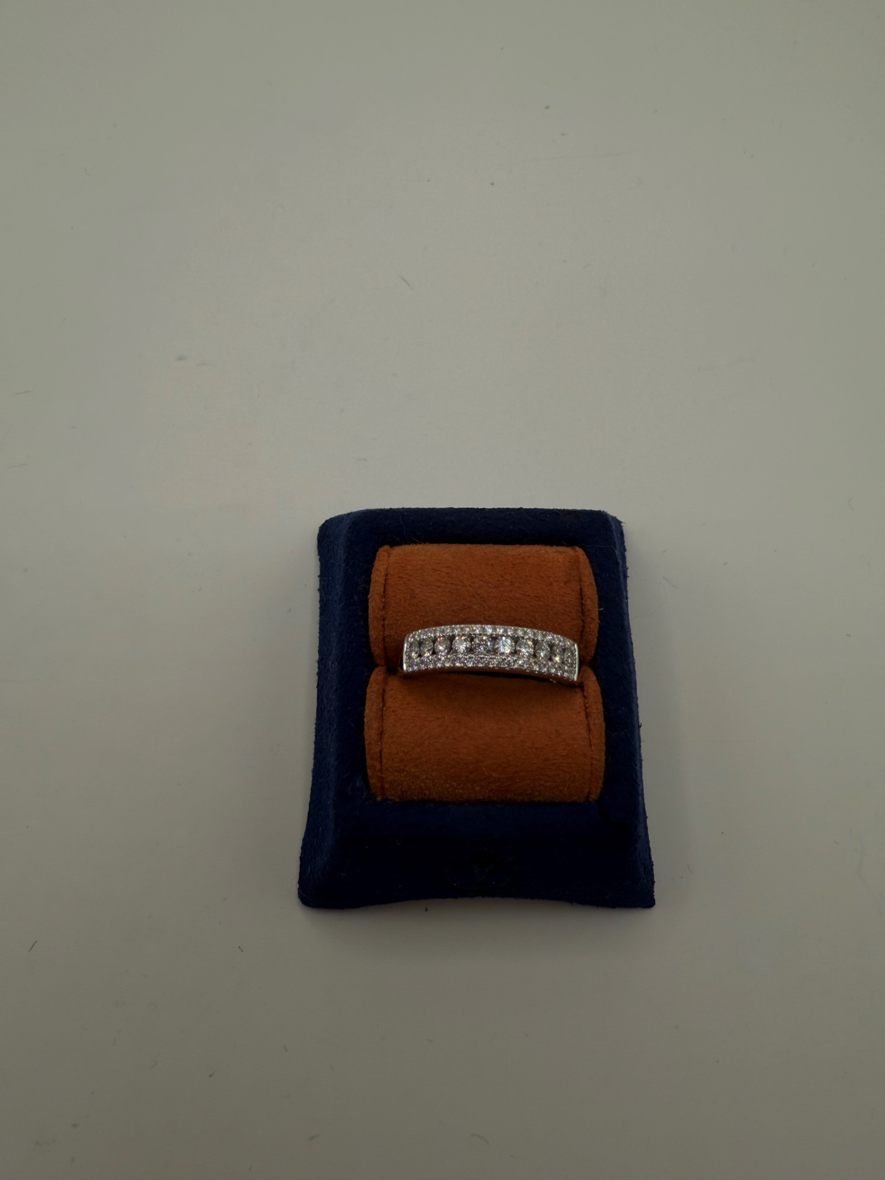 Diamond Wedding Bands - Women'