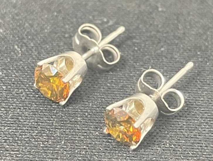 Diamond Earring