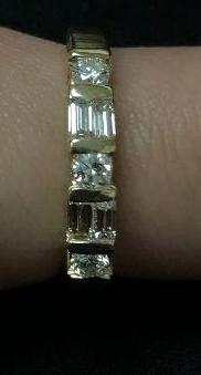 Diamond Wedding Bands  -  Women'