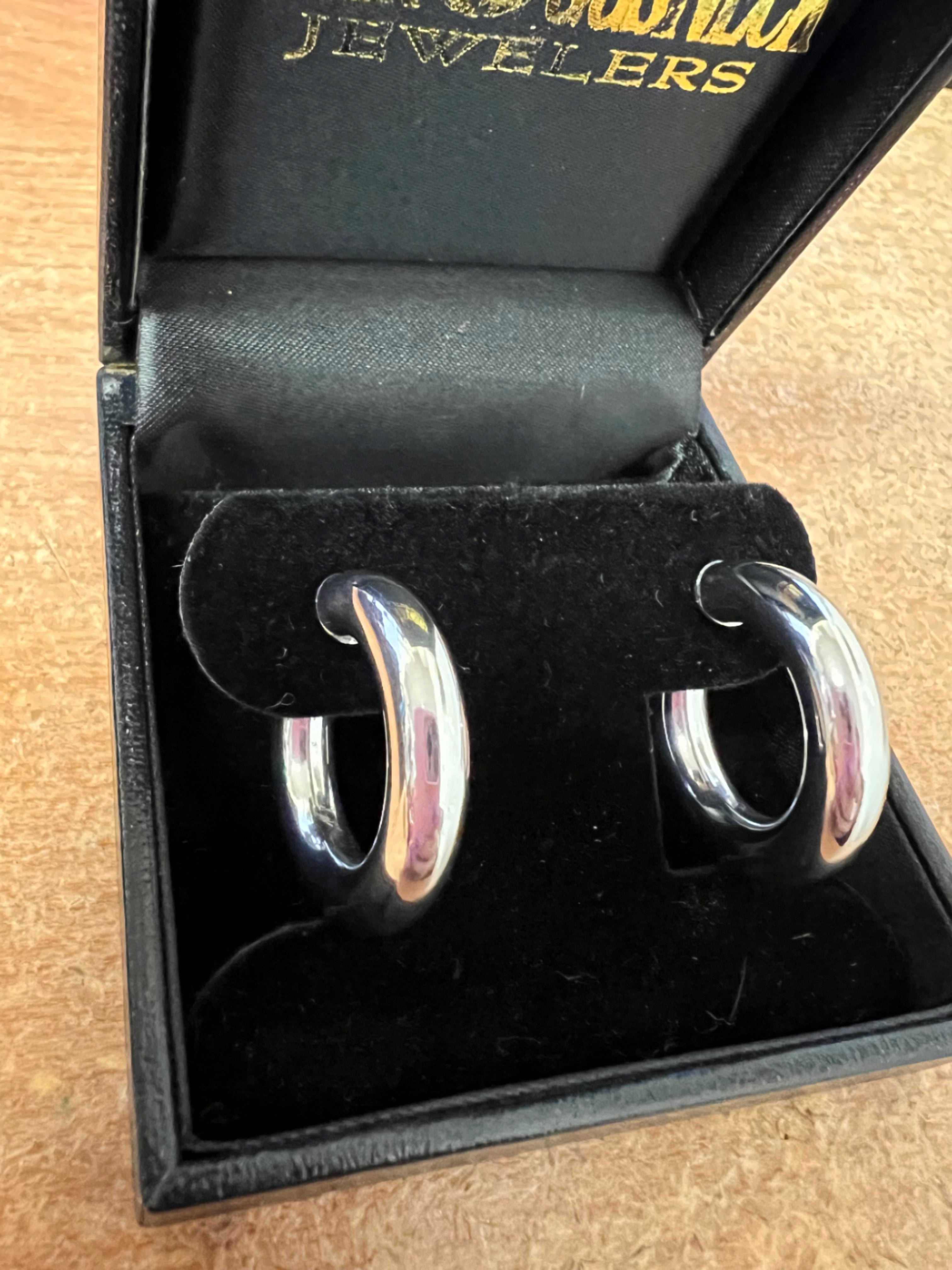 Earring