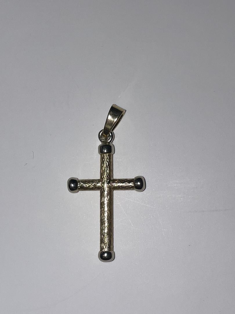 CROSSES