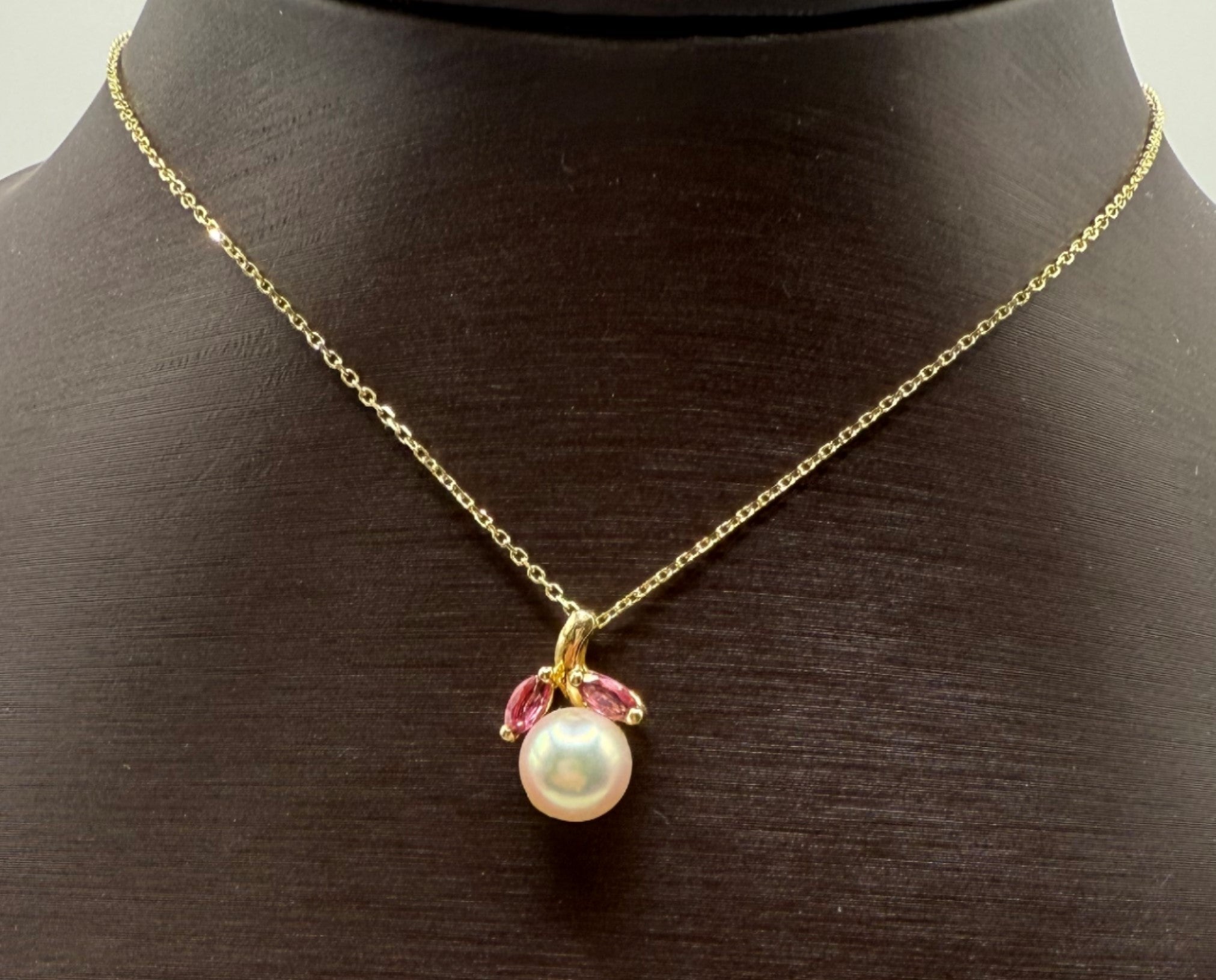 Pearl Necklace