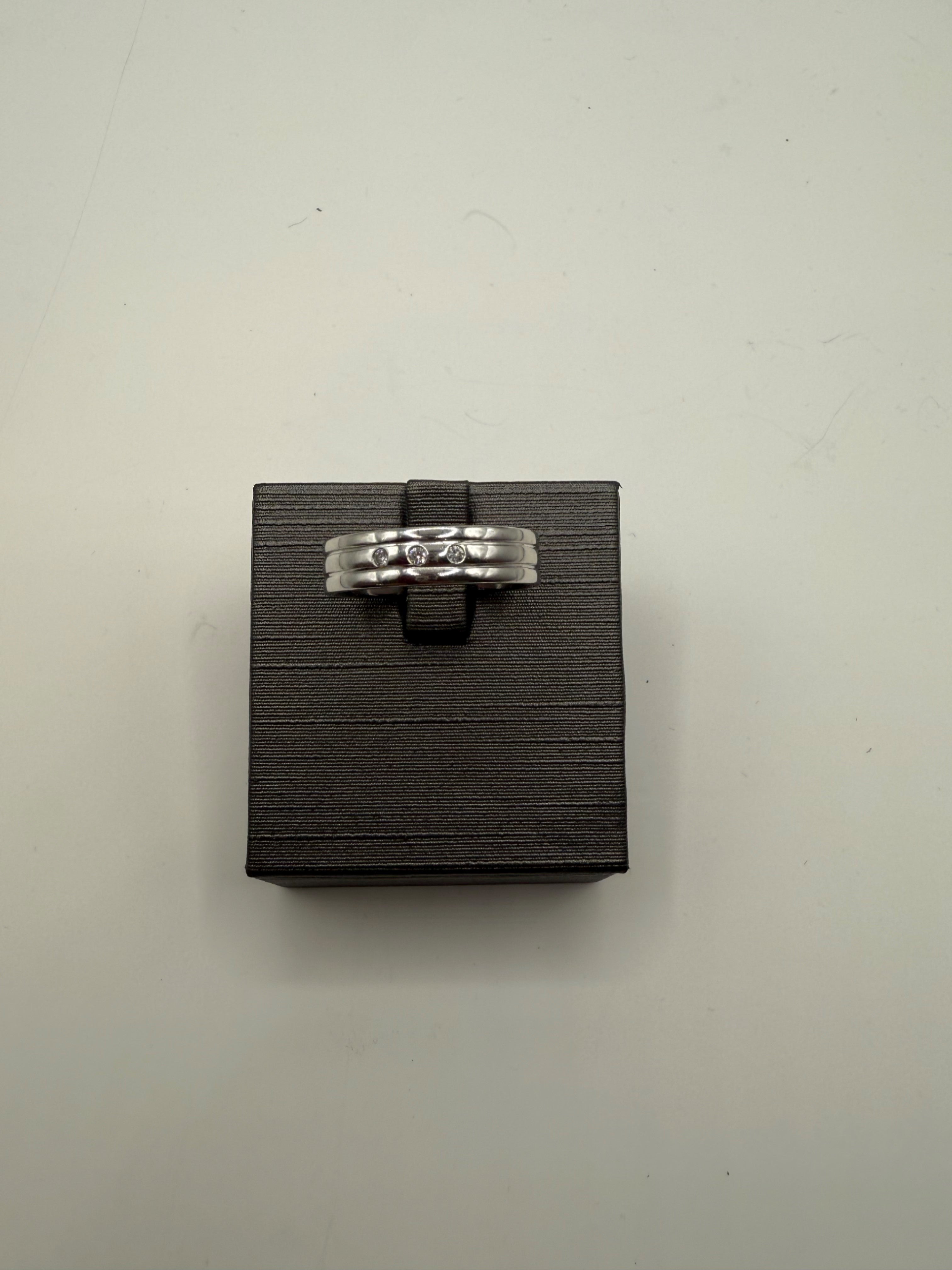 Diamond Wedding Bands - Men'