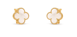 Pearl Earring