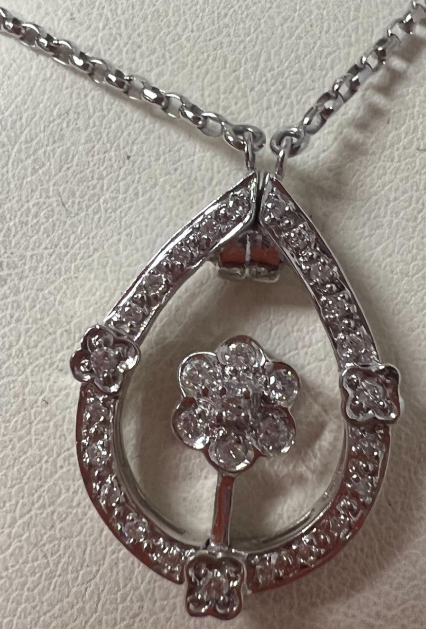 Precious Metal (No Stones) Pendants / Charm