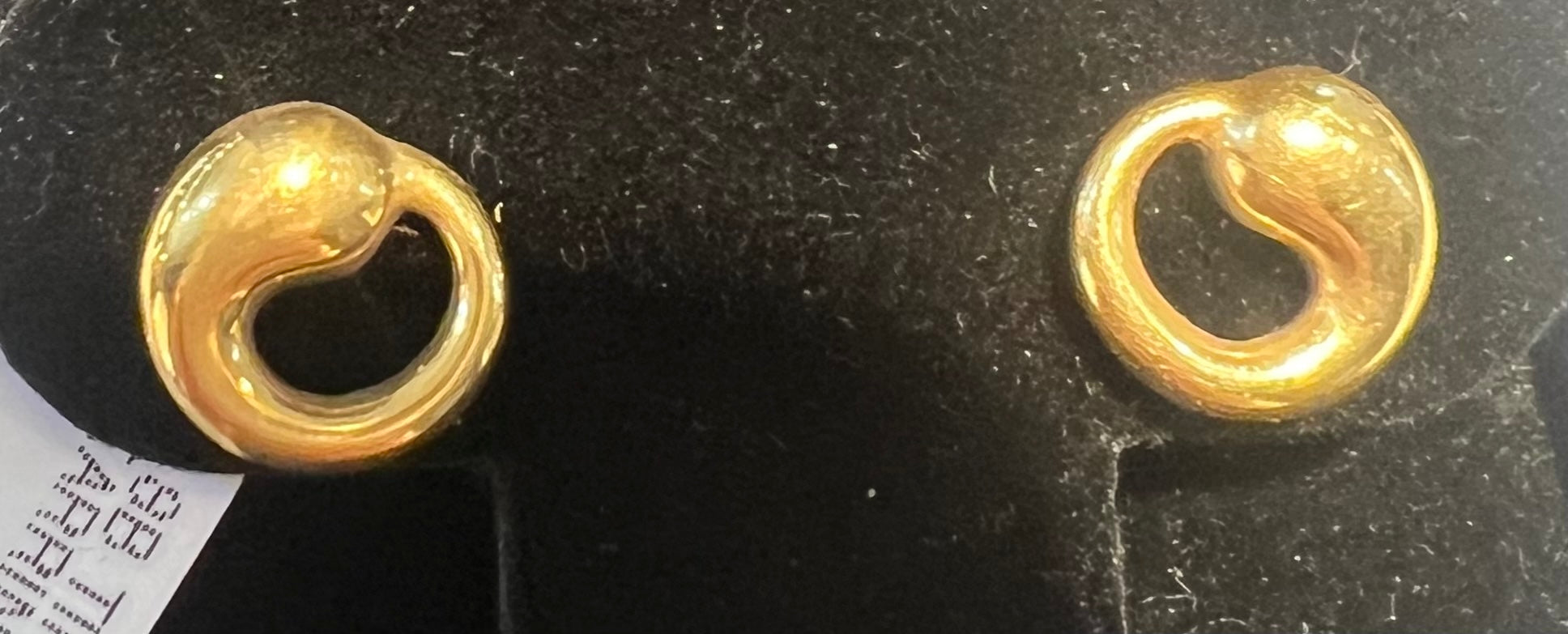 Precious Metal (No Stones) Earring