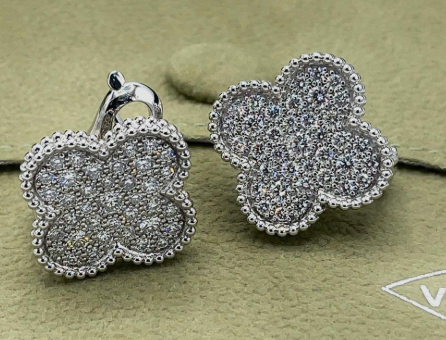 Diamond Earring