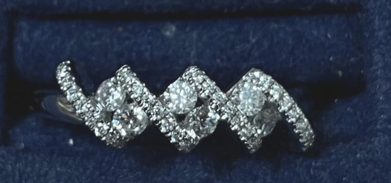 Womens White Gold Fashion Ring