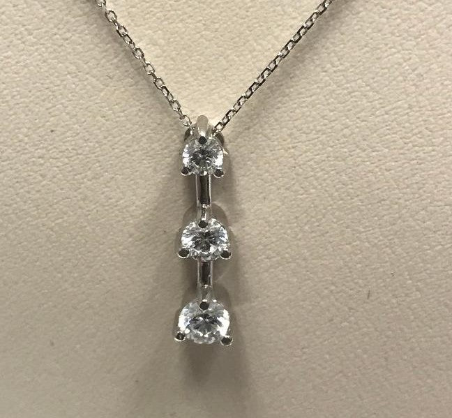 Womens diamond pendant necklace