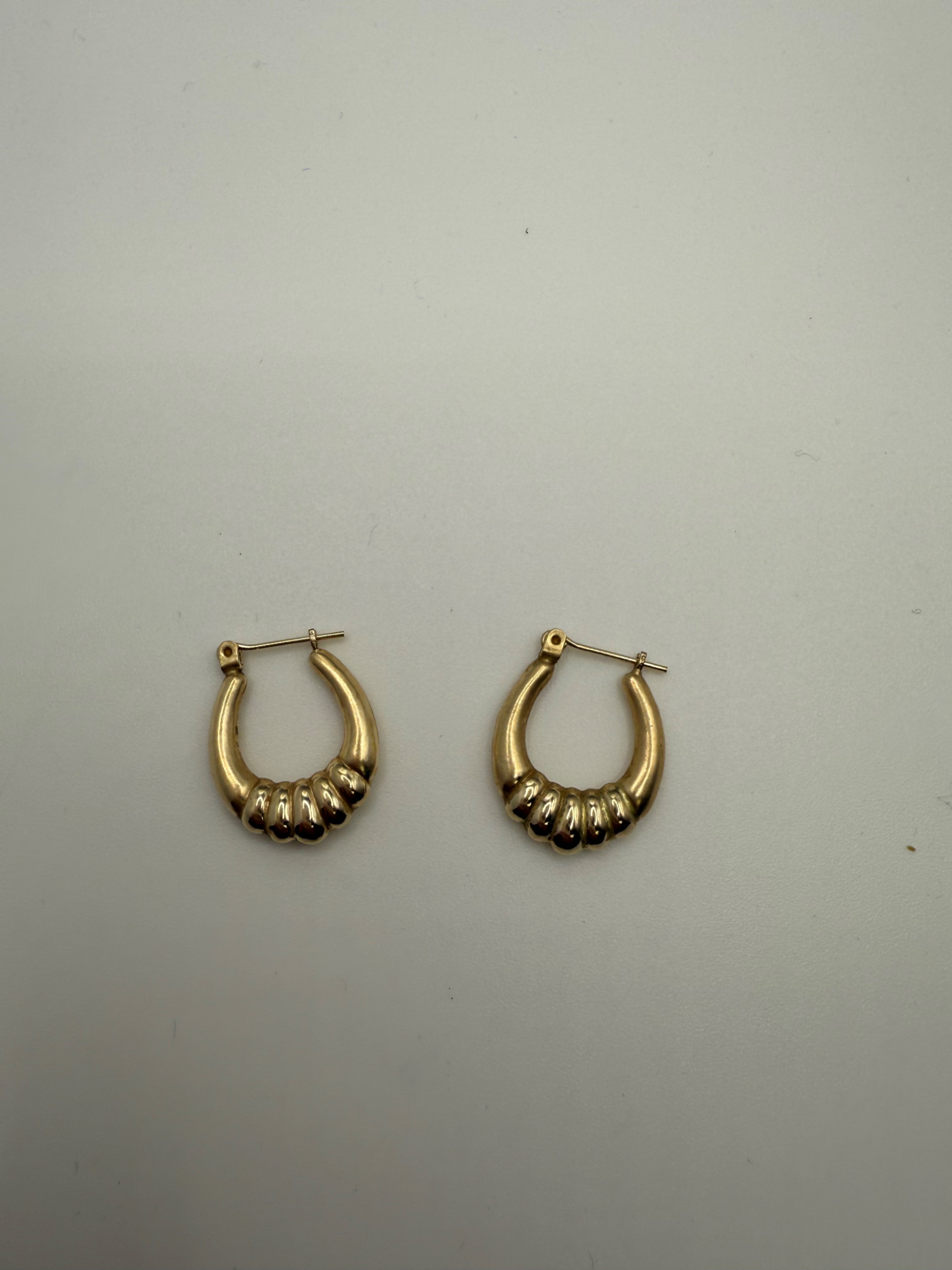 Earring