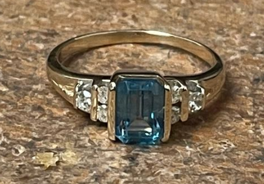 Diamond Fashion Rings - Women