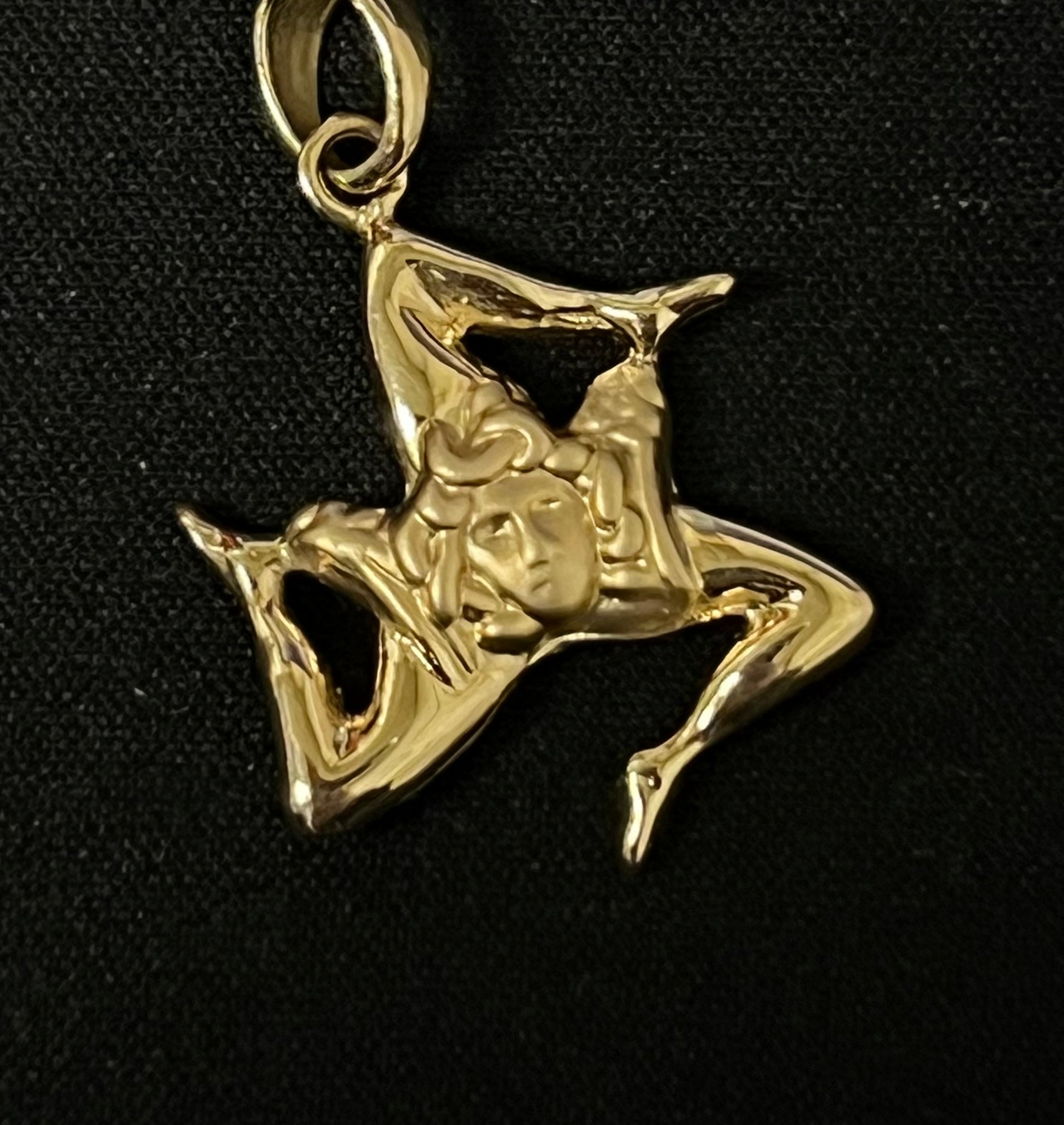 Pendant