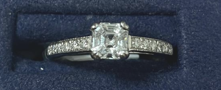 Platinum Diamond Engagement Ring