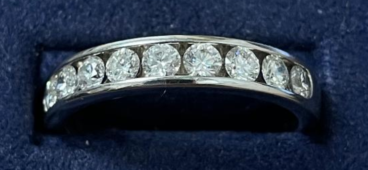 Diamond Wedding Bands - Men'