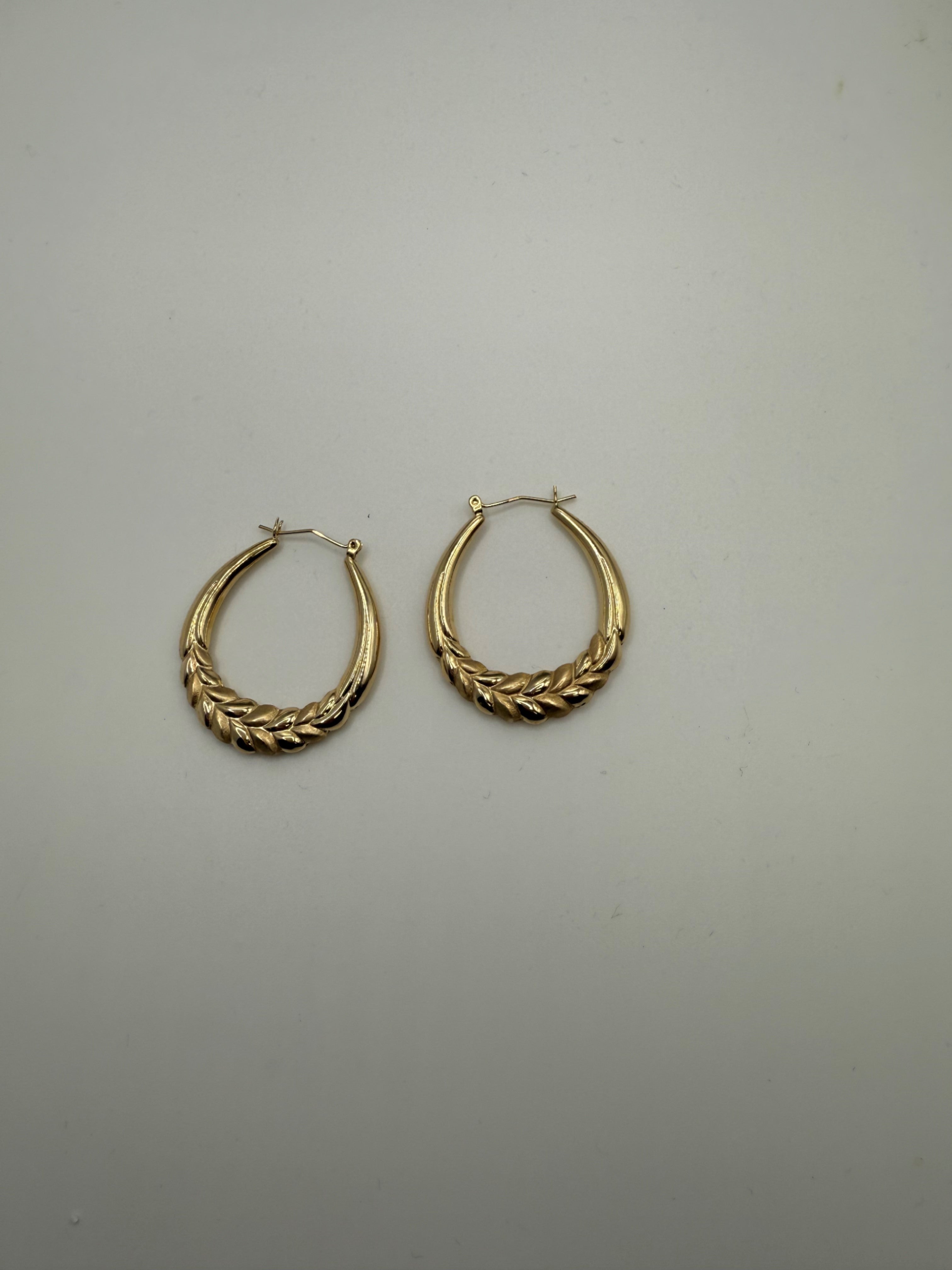 Earring