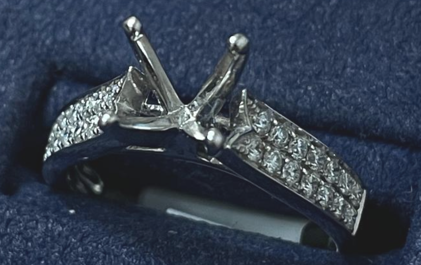 Diamond Engagement Ring Setting