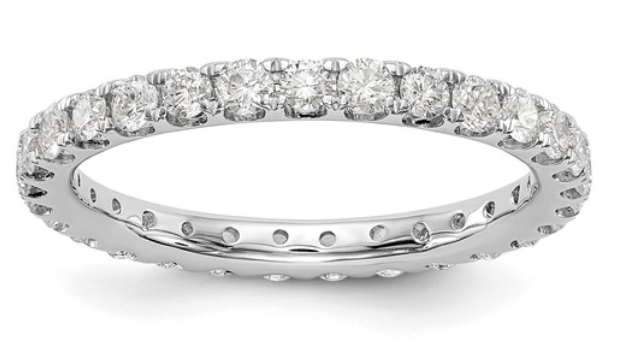 Lab grown diamond womens wedding band