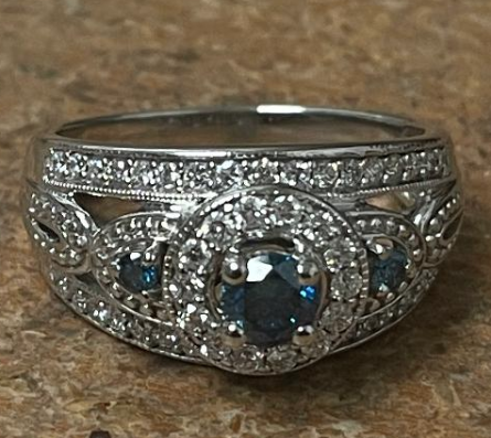 Diamond Fashion Rings - Women