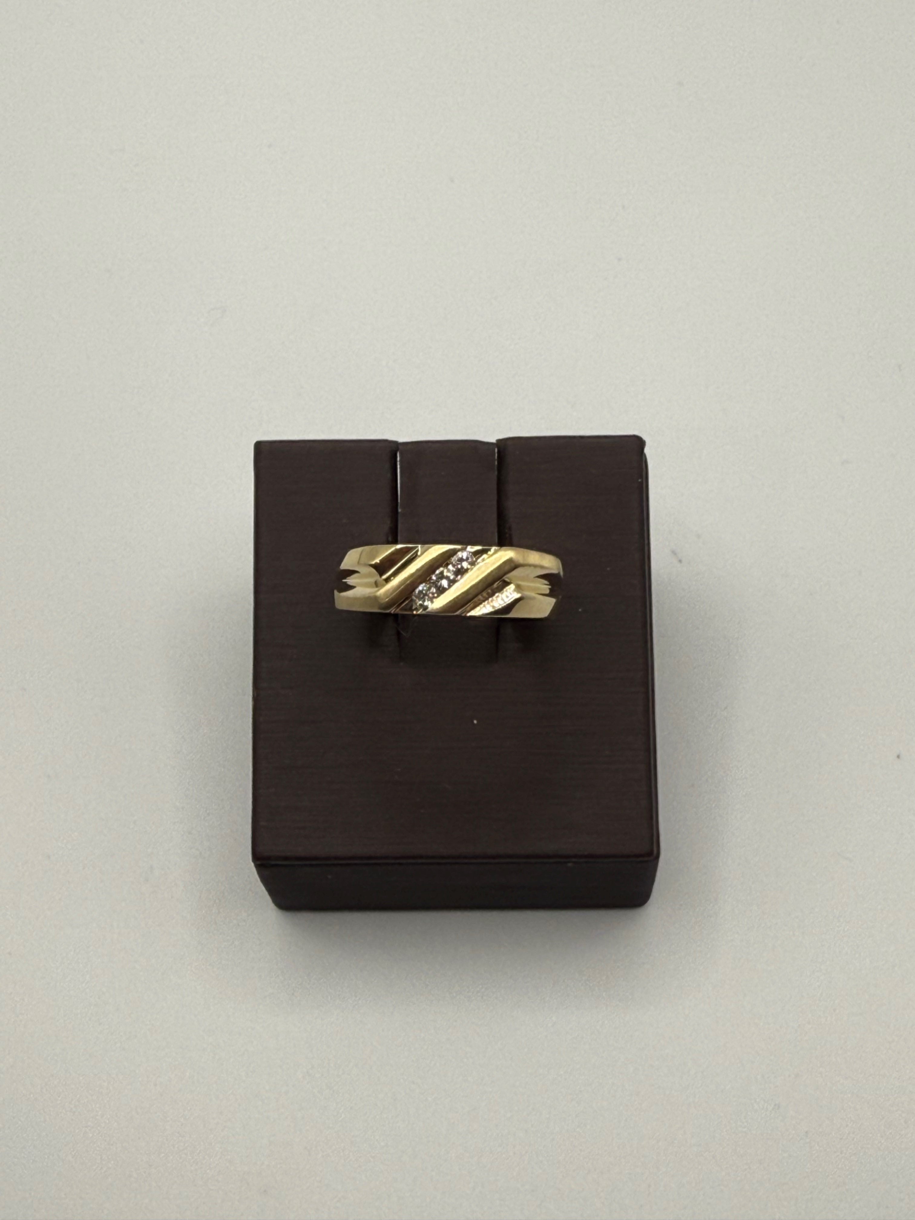 Diamond Wedding Bands - Men'