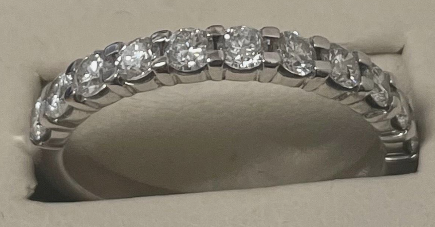 Diamond Wedding Bands  -  Women'