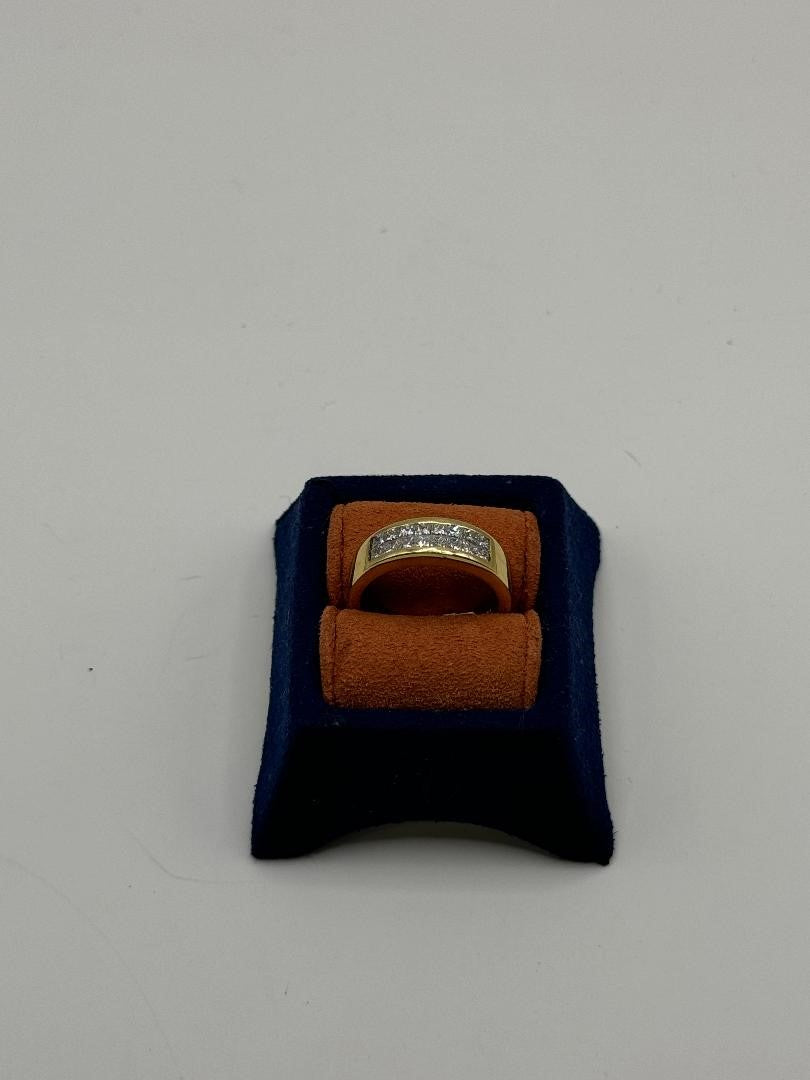 Womens Diamond Wedding Band