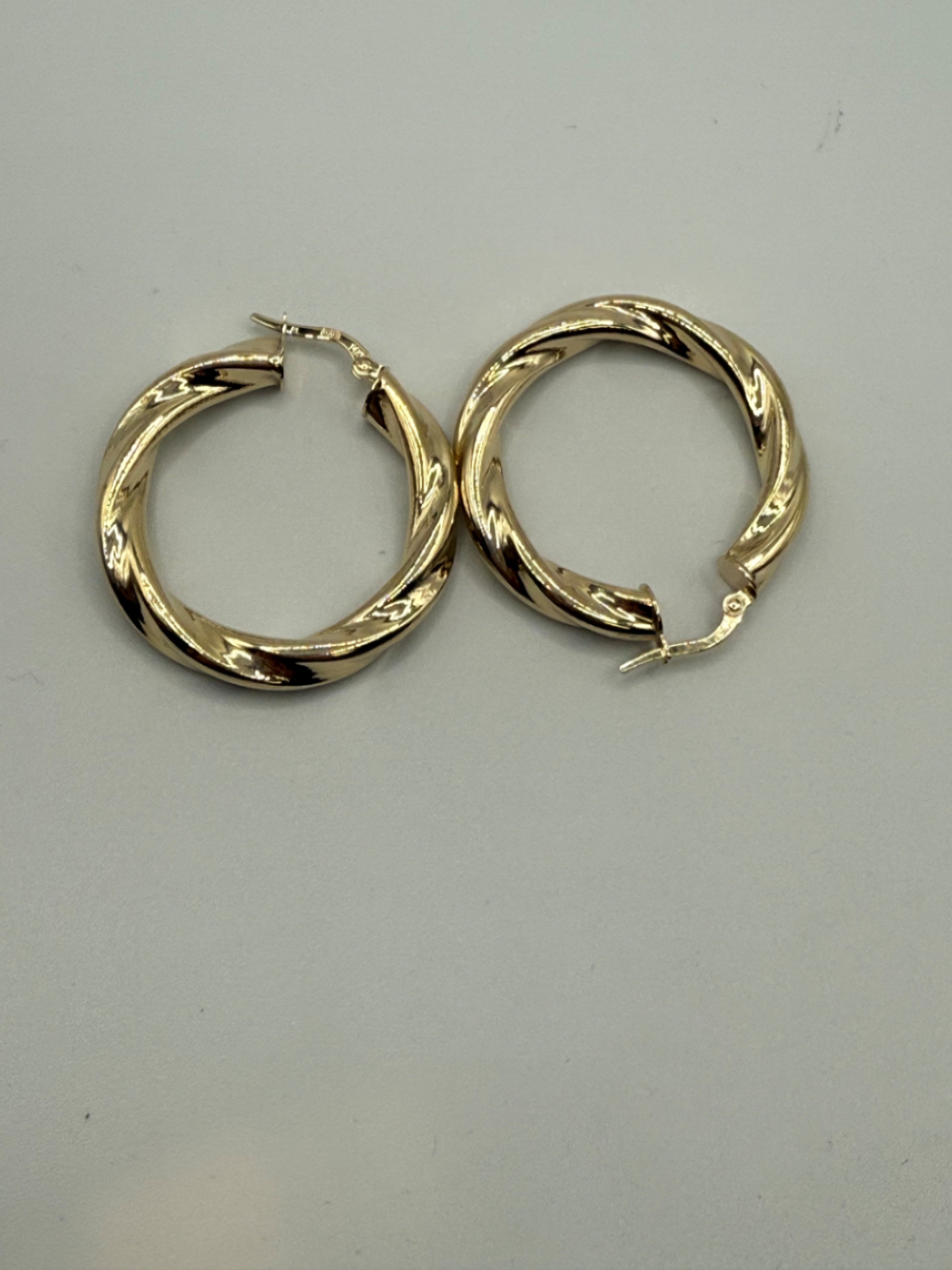 Earring