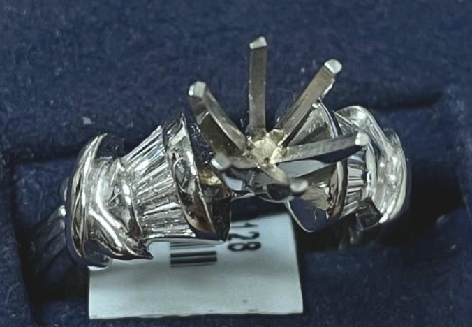 Diamond Egagement Ring